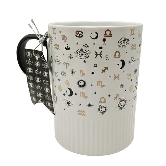 10 Strawberry Street Zodiac Mug - Picture 3 of 3